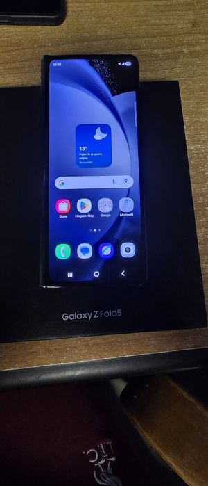 Samsung Fold 5 , 512gb ,12gb