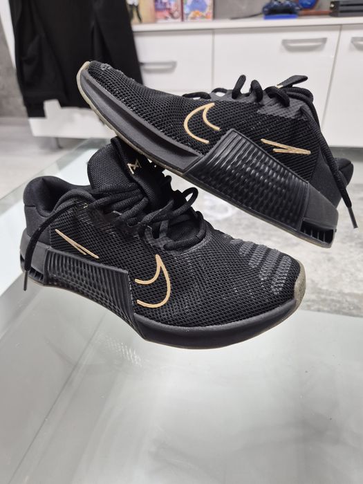 Adidasi nike metcon 9