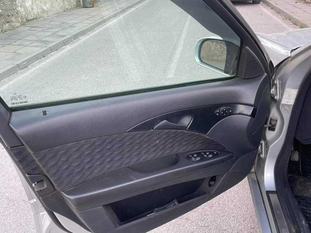 Мерцедес w211 е220d  НА ЧАСТИ