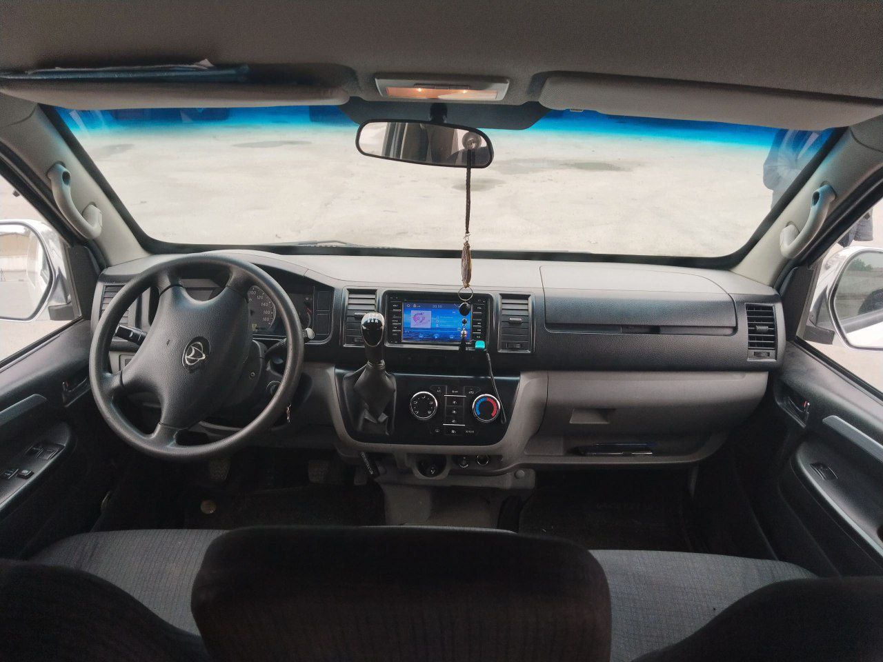 Changan 15 O'rindiqli mikro avtobuz