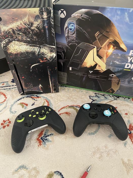 Продается xbox series X