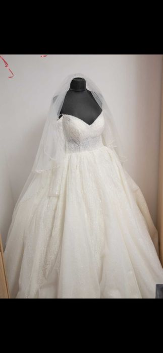 Vând rochie de mireasa