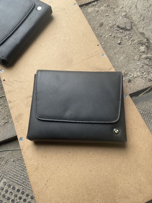 BMW папка для документов