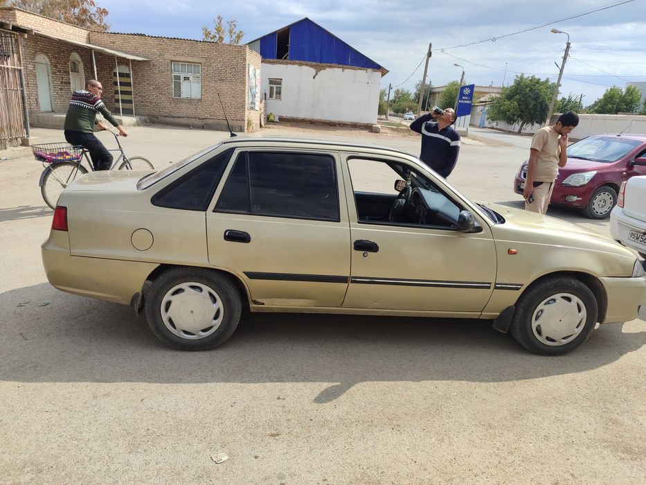 Нексия.2..2009 Daewoo