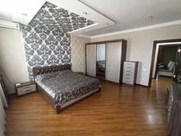 Срочна сдаётся 3х комнатный квартире Район Мирзо Улугбек 861*