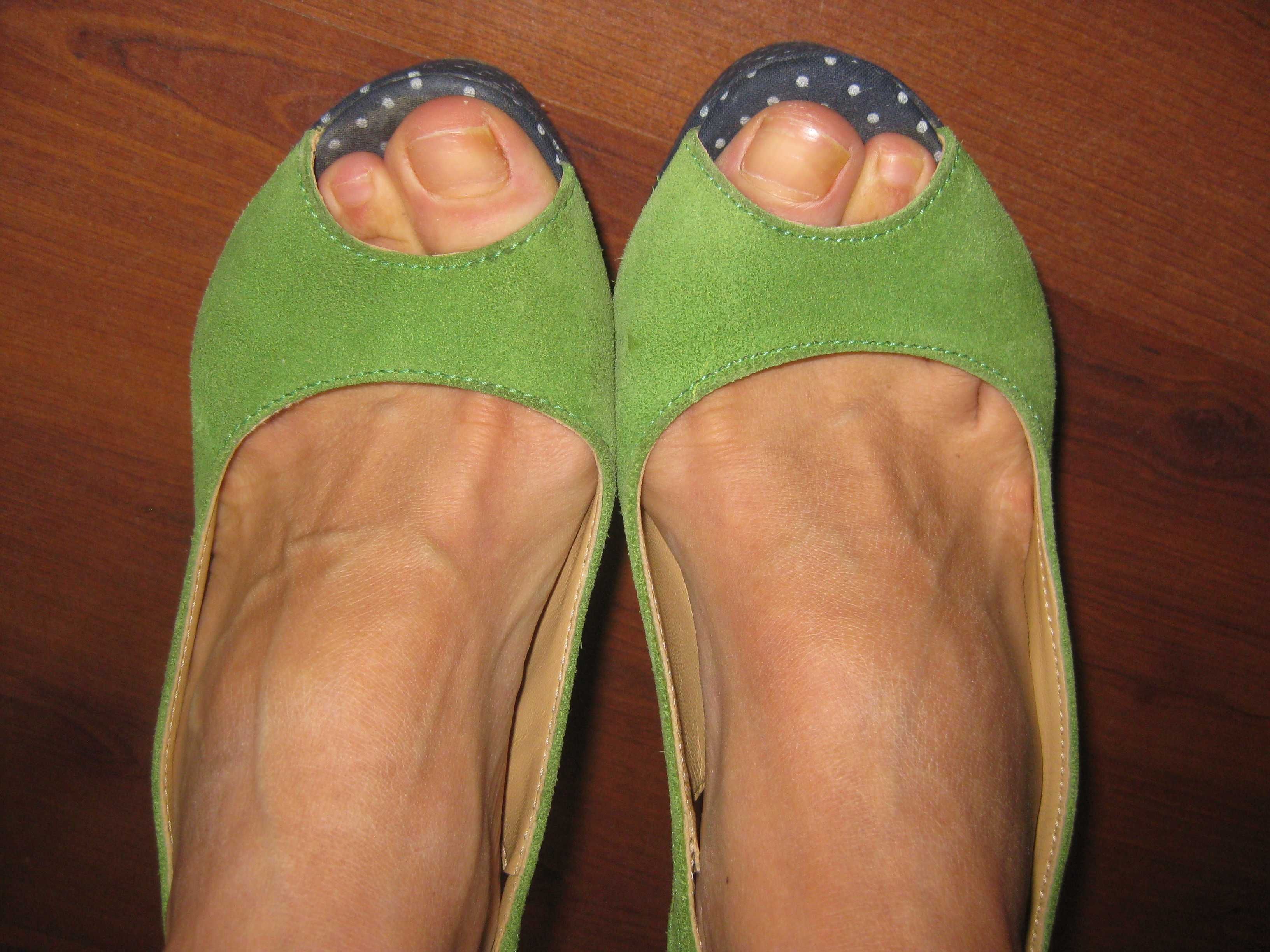 Зелени сандали на платформа, Бенетон
