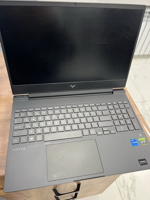 HP Victus игровой мошьный ноутбук