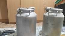 Продам новые фляги 30 литров. Цена договорная.