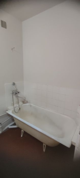 Срочно сотилади Олмалиқ  5/1  . 1хонали 1-этаж