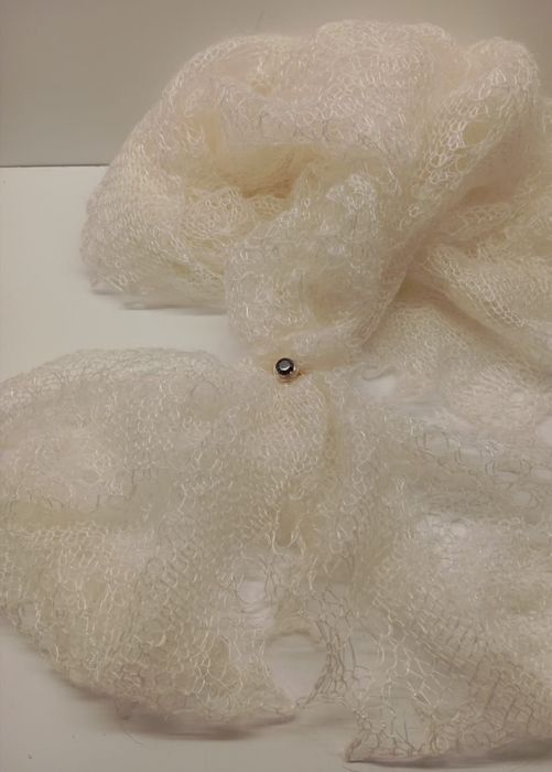 Руски шал от кози пух