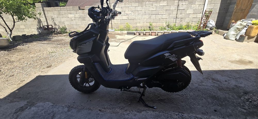 Продам скутер срочно