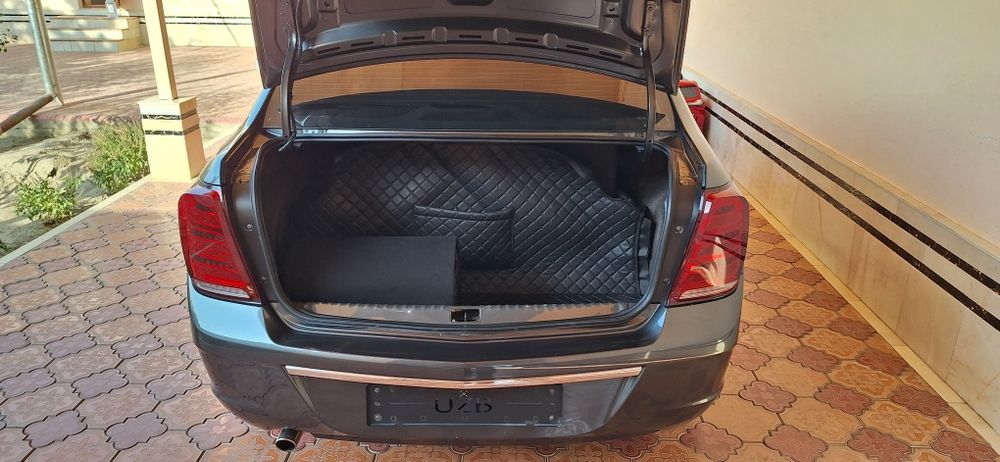 Продаётся автомобиль