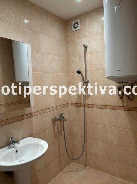 Продава се Двустаен апартамент в Пловдив, Център - 65 кв.м за 2119 €/кв.м - Снимка #7