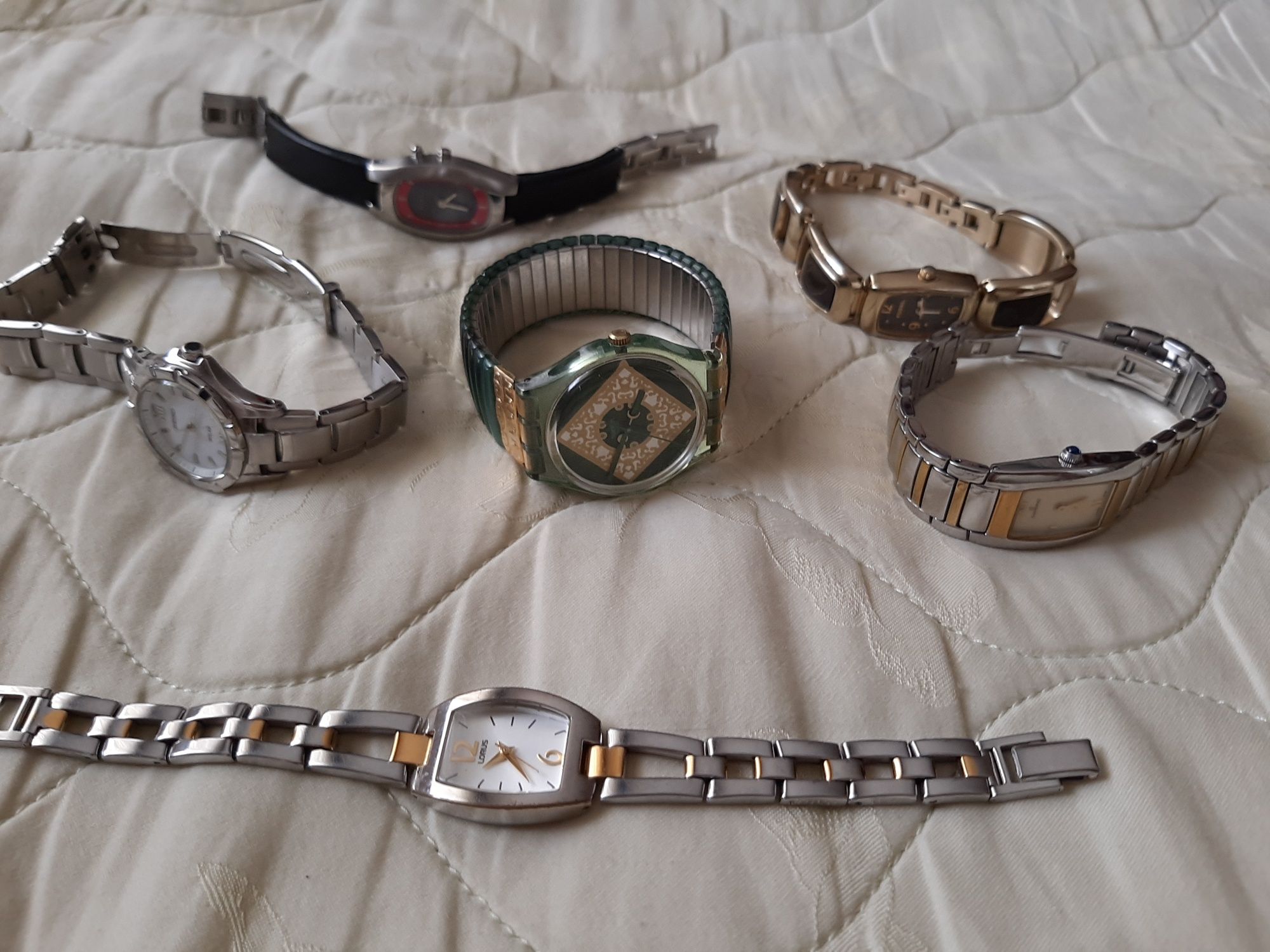 Дамски часовници Seiko Fossil Casio