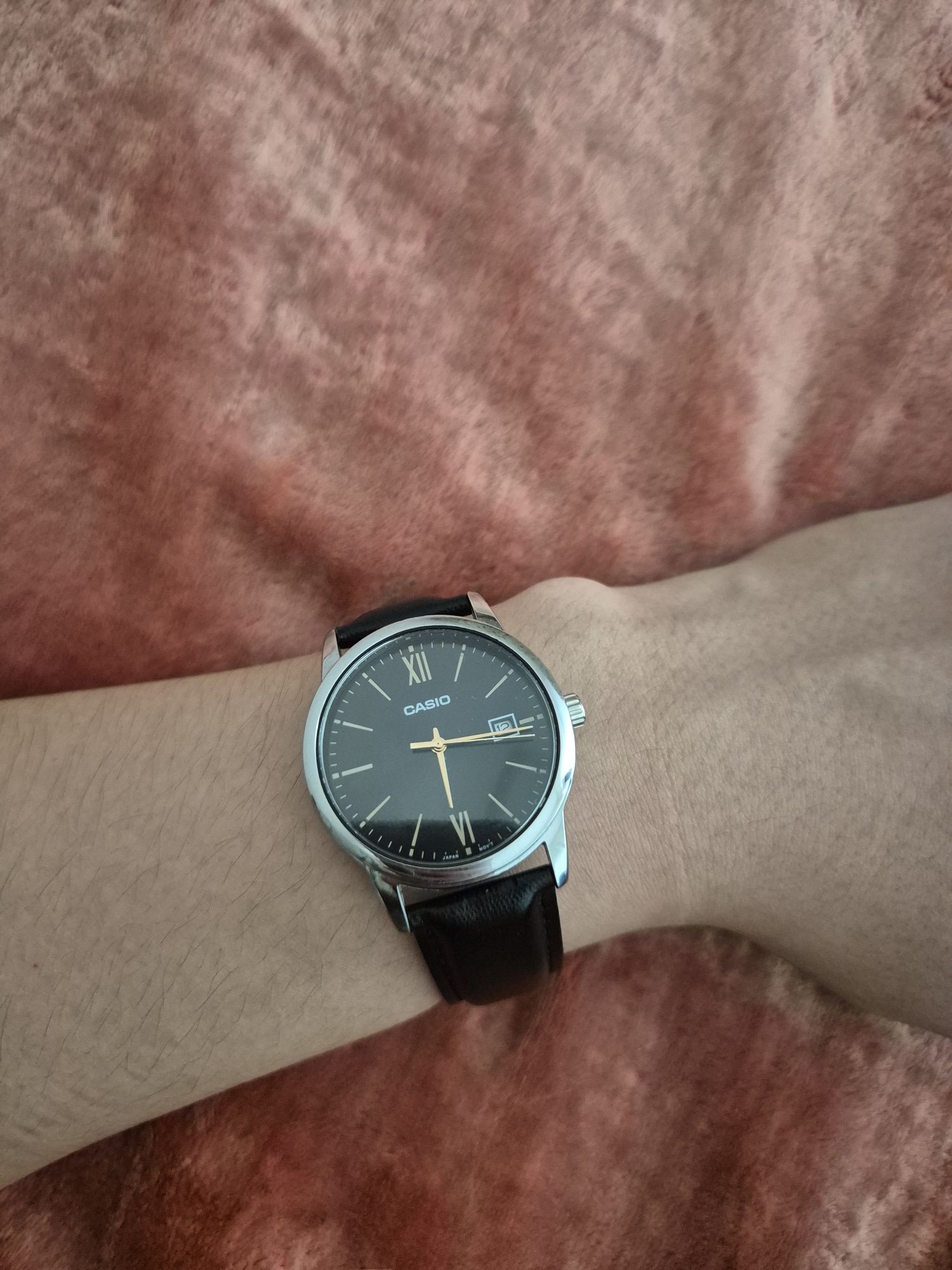 Продам часы Casio