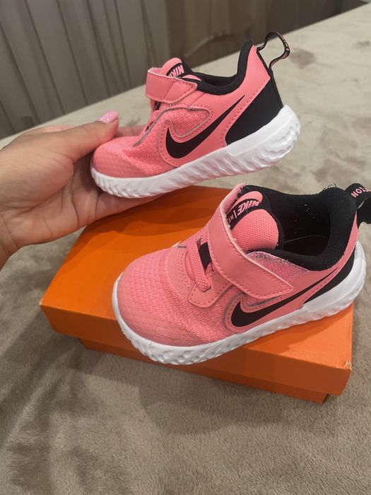 Маратонки Nike