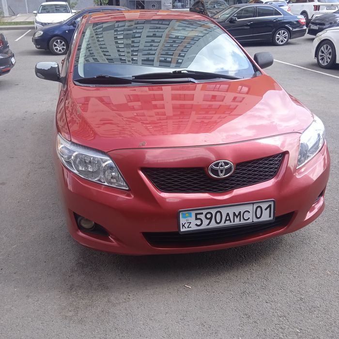 Продам машину Тоета королла