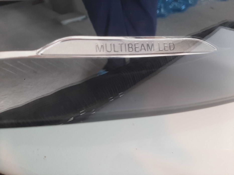 Продавам фарове за Mercedes W213  MULTIBIIM