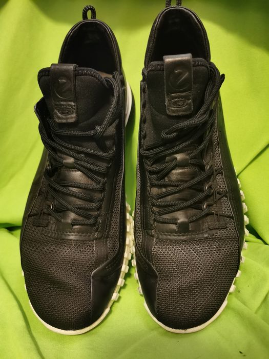 Adidasi Ecco 44 tommy lacoste huga boss polo gant gucci dolce aldo