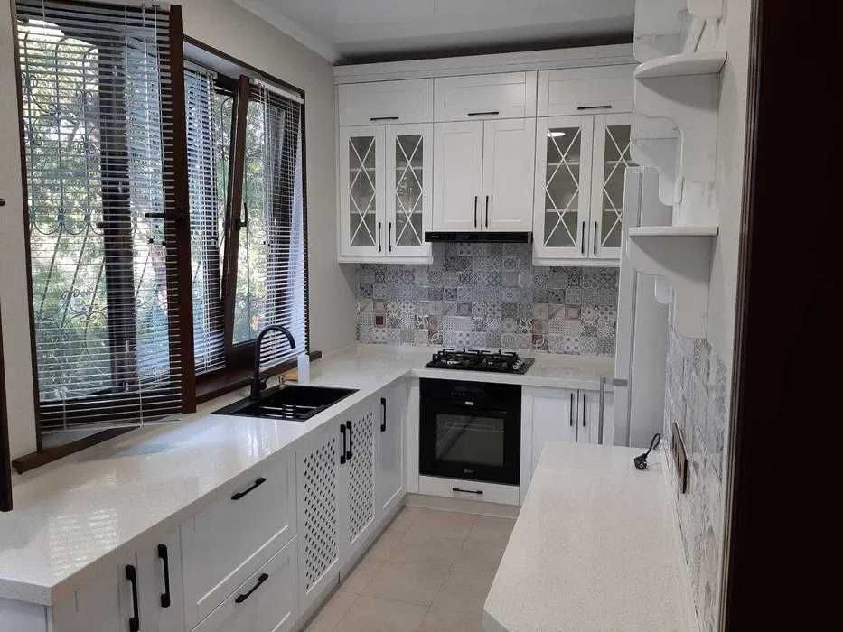 J8! Сдаётся квартира 2 ком на Яккасарайском р-н Братский могила