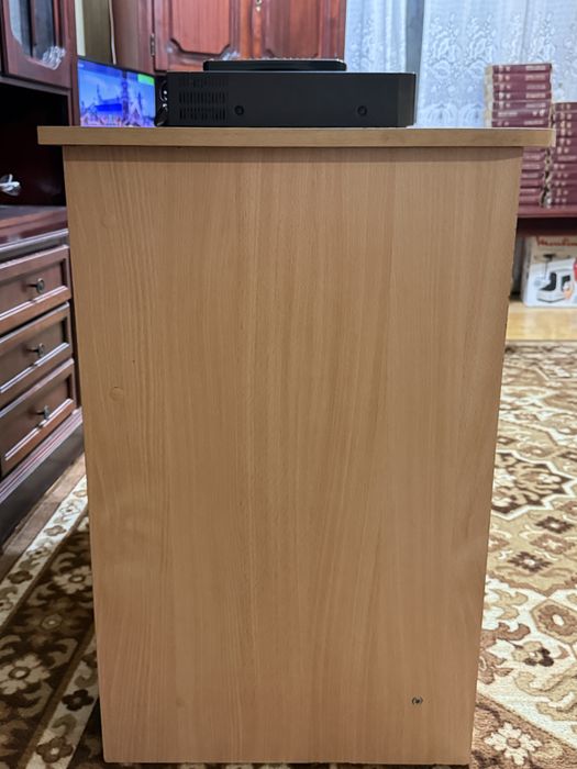 Стол письменный/рабочий