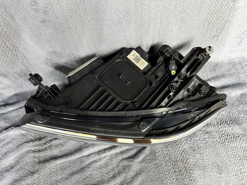 Set Stopuri Complete OEM full led basic VW Passat B8