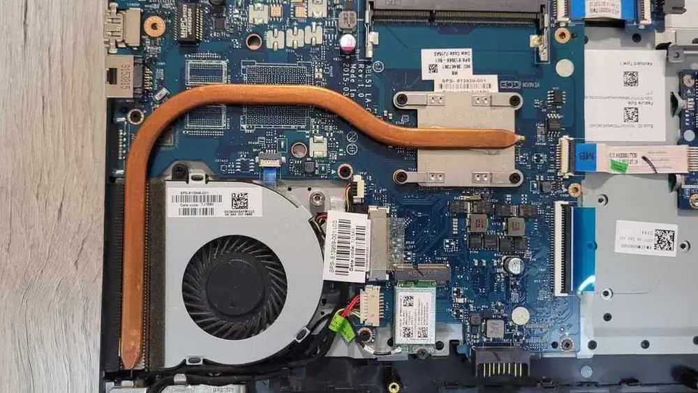 Sistem racire cooler heatpipe laptop HP TPN-C126 HP 15-af190ng Amd A8