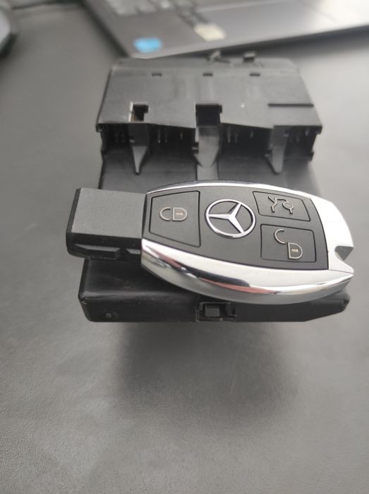 Vând contact Mercedes Vito W639, G Class W463, C class w203