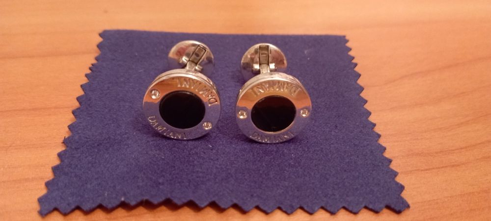Продам запонки серебро