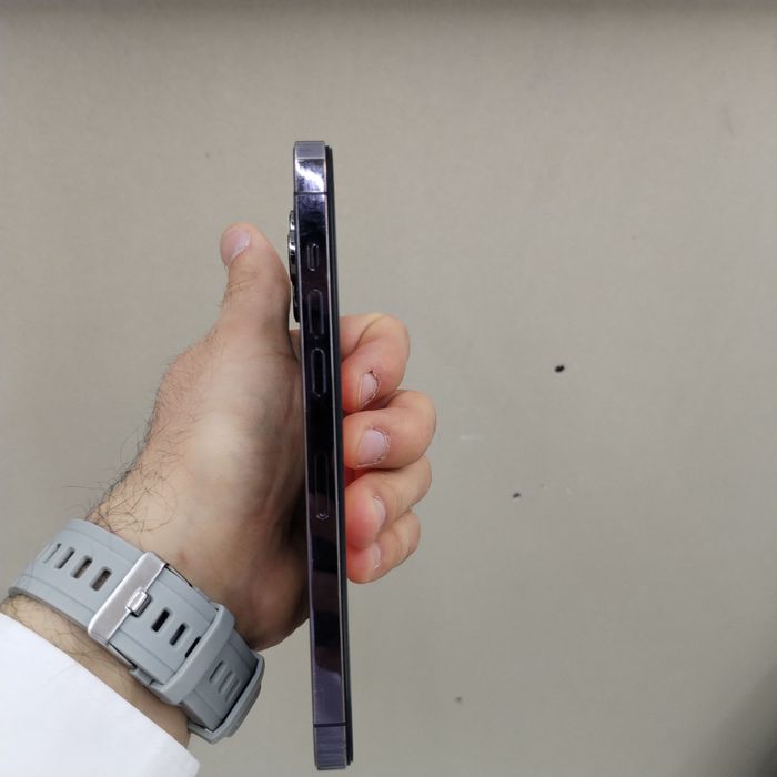 14 Pro Max ZA/A 256 gb sotiladi