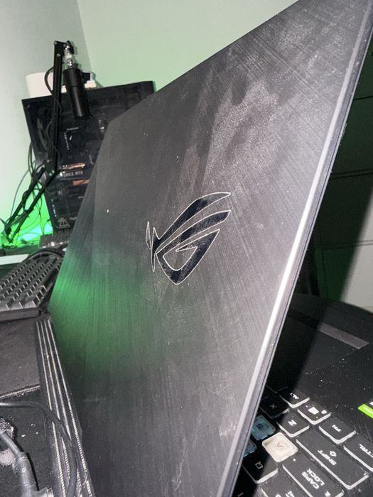 Laptop Gaming ASUS ROG Strix G731GT-AU004