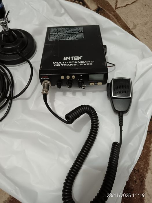 Statie cb intek m 130 plus