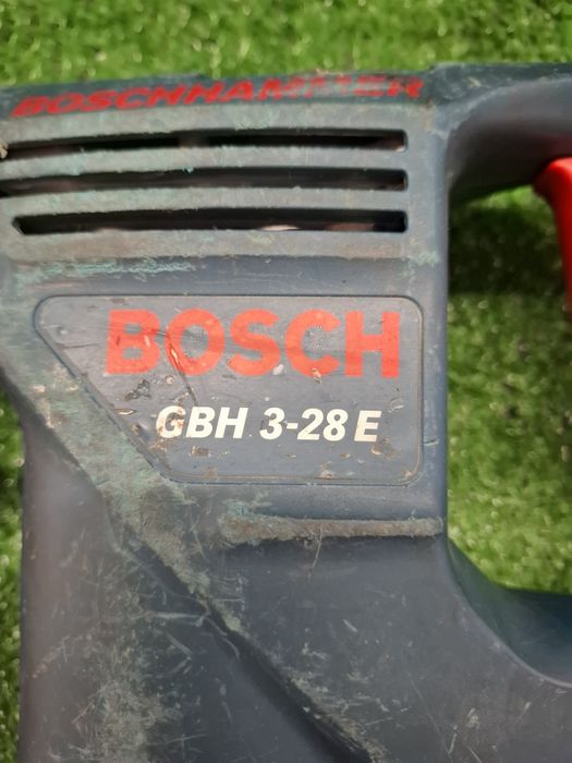 Тумбест перфоратор Bosch GBH 3-28 E