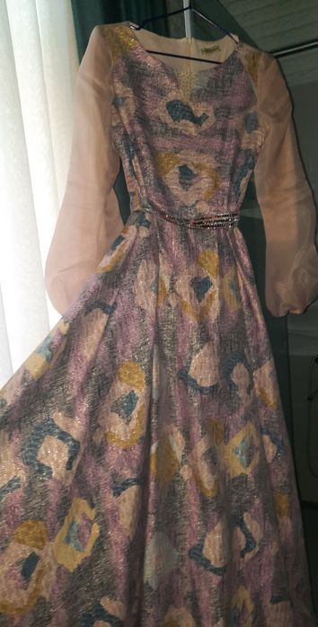 Платье вечернее длинное