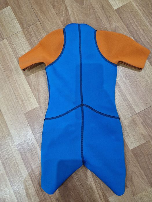 Costum de baie Tribord 3-4 ani