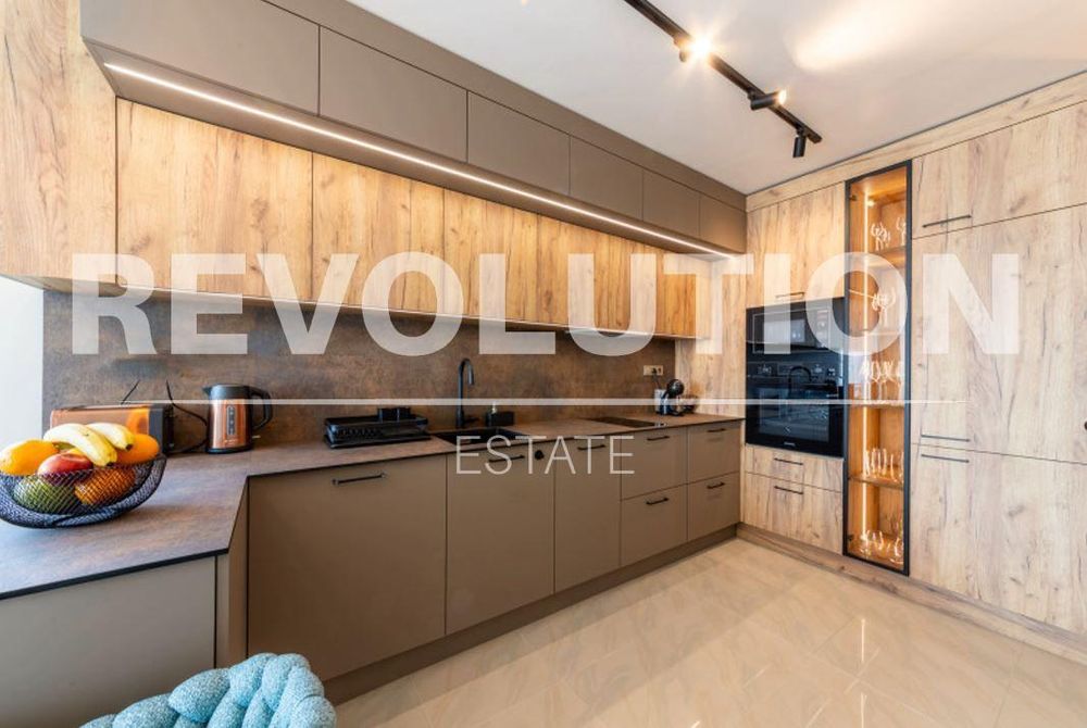 Двустаен апартамент в района на м-т Ален Мак!