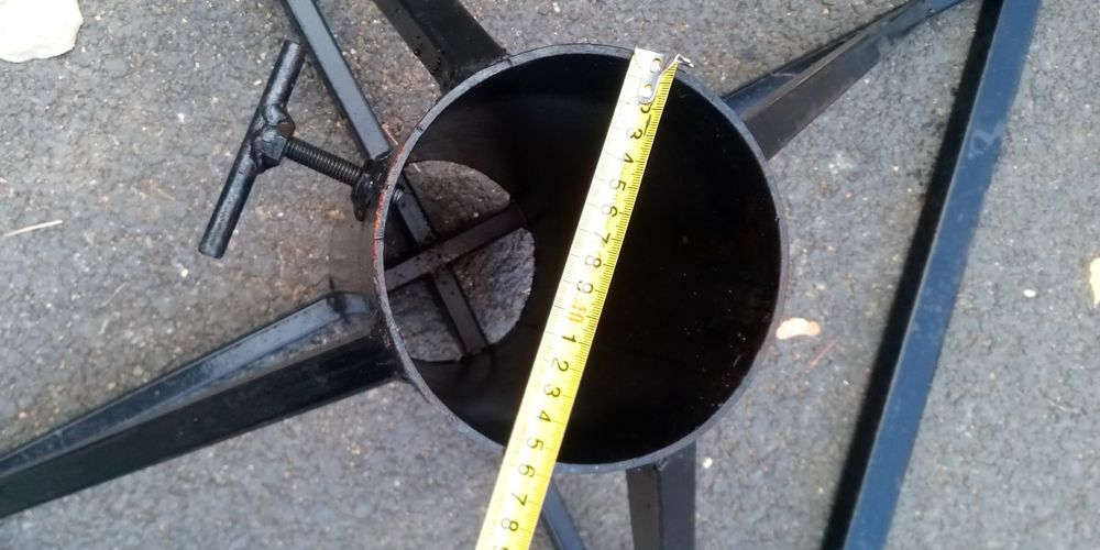 Suport metalic brad mare + ghirlande gratuit, foarte stabil