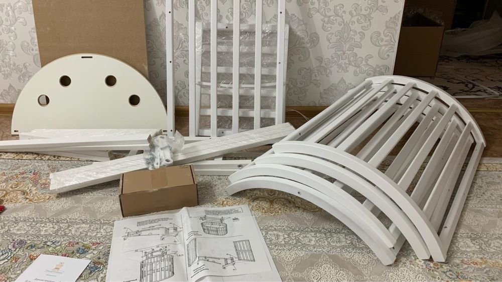 Круглая детская кроватка-трансформер 9/1