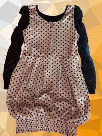 Женское платье в горошек с гипюром