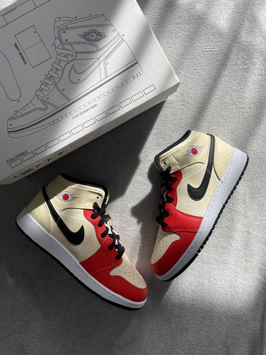 Jordan 1 Mid Dunk Contest