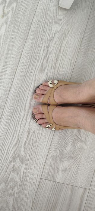 Босоножки в отличном состоянии