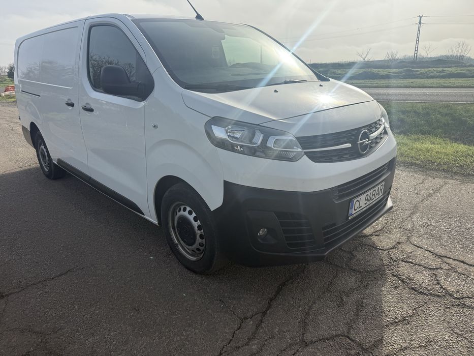 Opel vivaro motor 2.0