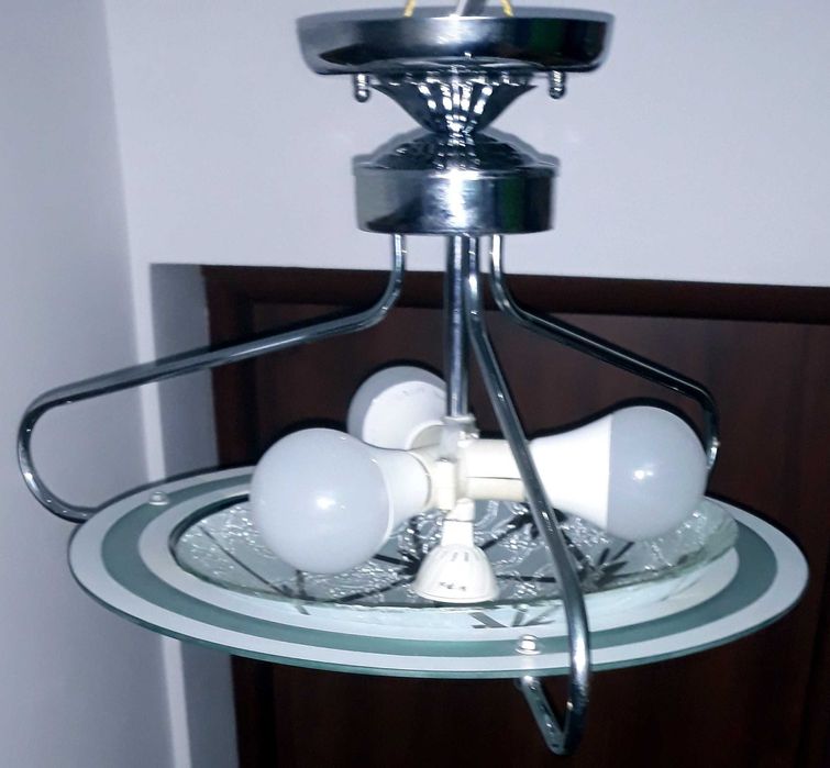 Lustră cu aspect OZN (3xE27, 1xMR16)