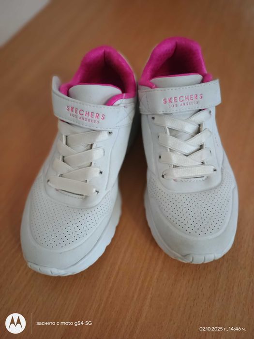 Маратонки Skechers , номер 33