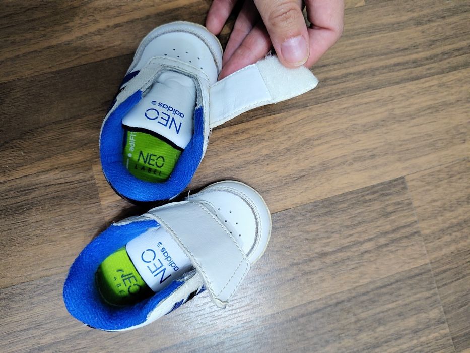 Adidasi Originali Adidas Neo Bebelusi, Albi/Albaștri, Mărimea 18 (10 c