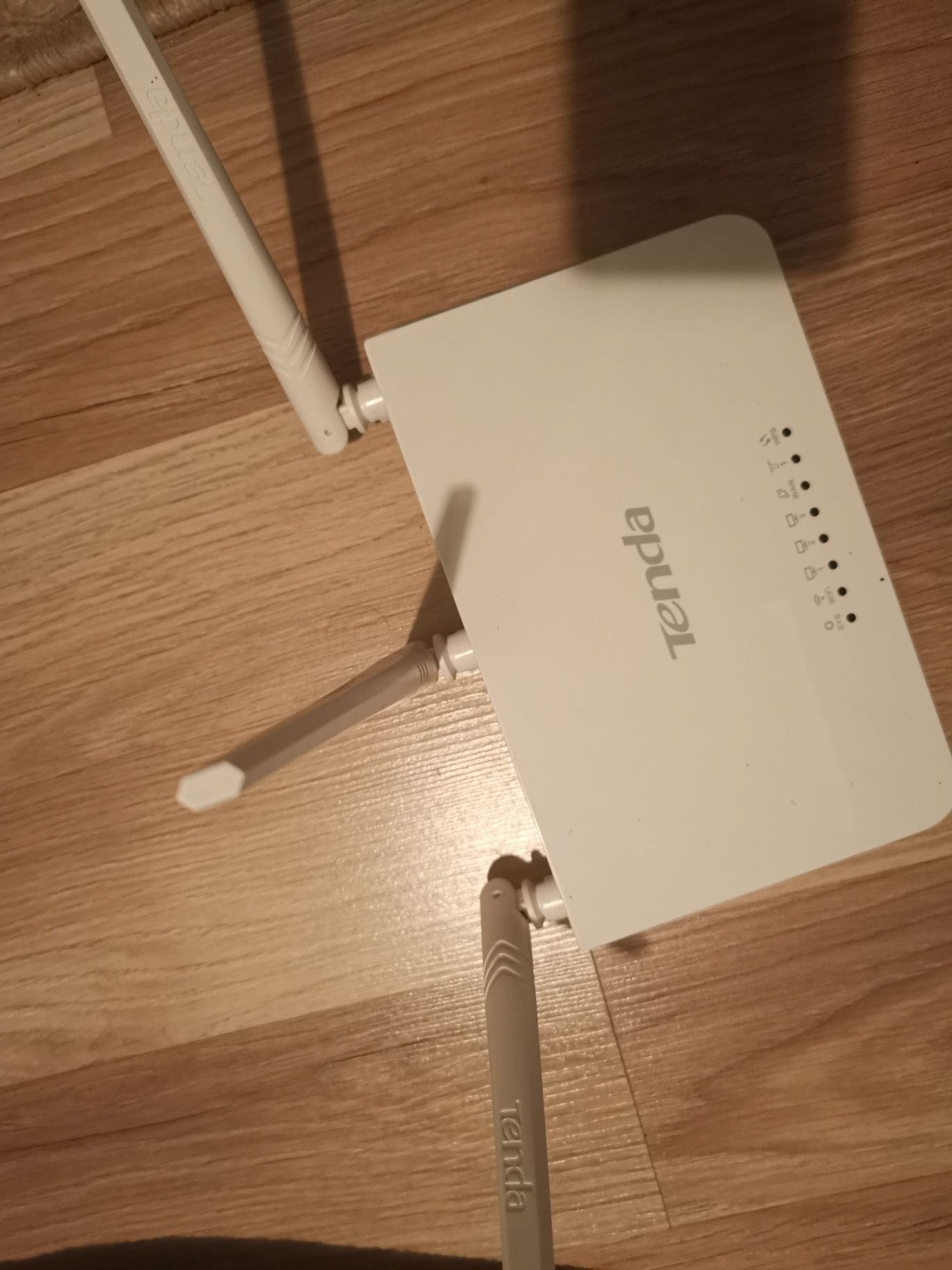 Router Tenda N 300