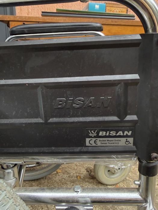 Инвалидна количка степенки