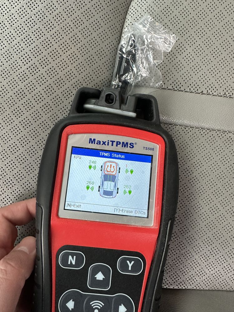 Датчики давления в шинах УНИВЕРСАЛЬНЫЕ на любой авто AUTEL TPMS / TPWS
