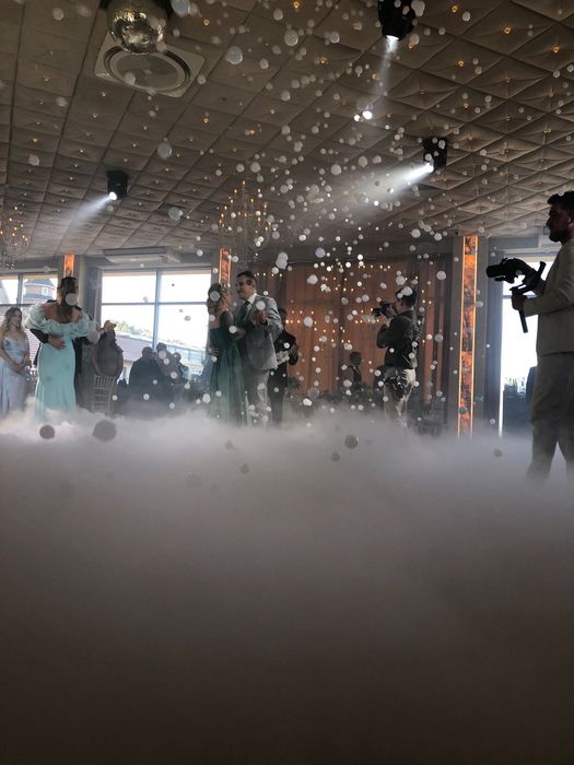 Artificii exterior, fum greu, gheata carbonica, fulgi, baloane cu fum