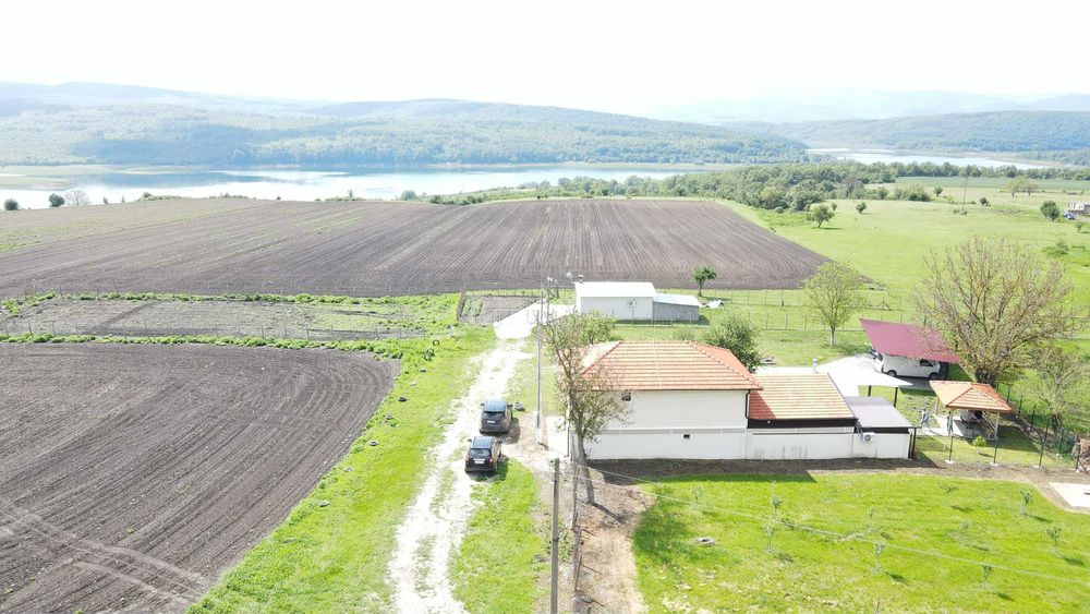 Продавам Къща до язовир